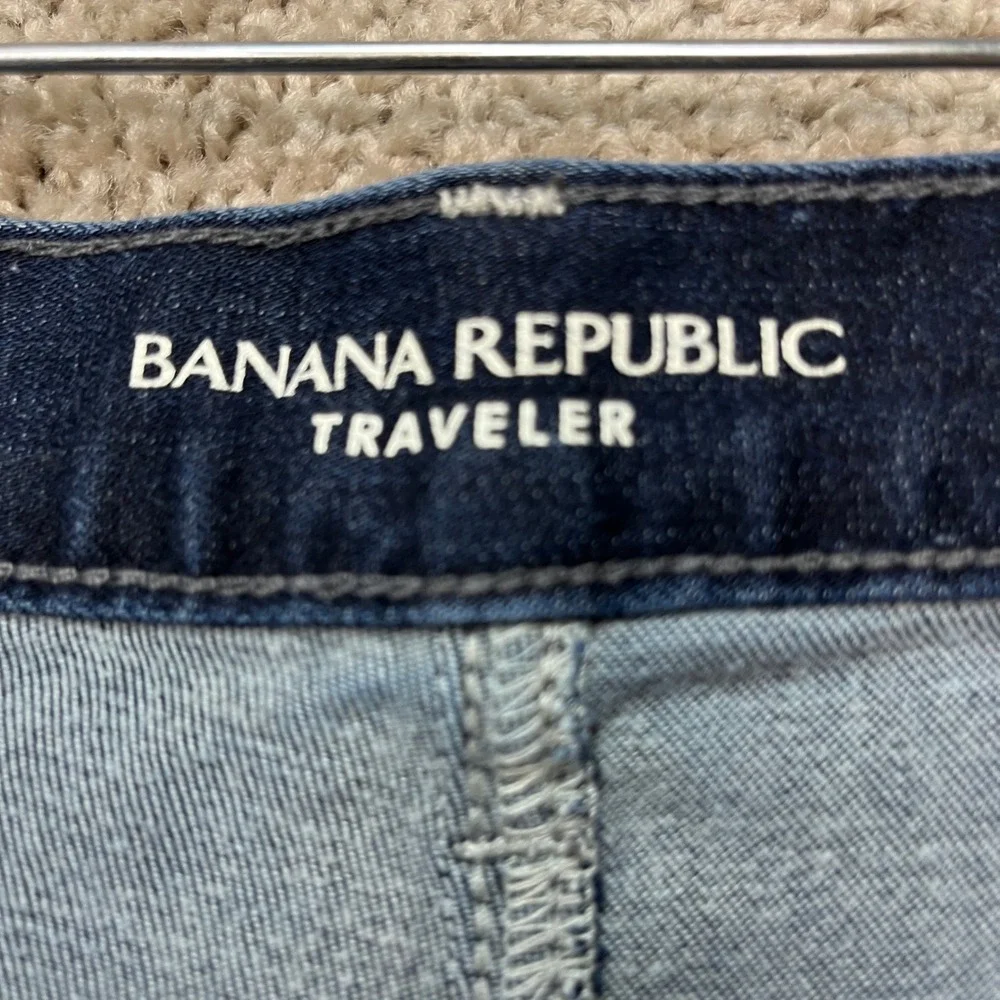 Banana Republic Traveler Jeans Mens 42x34 Dark Wash Taper Fit 5 Pocket Denim EUC